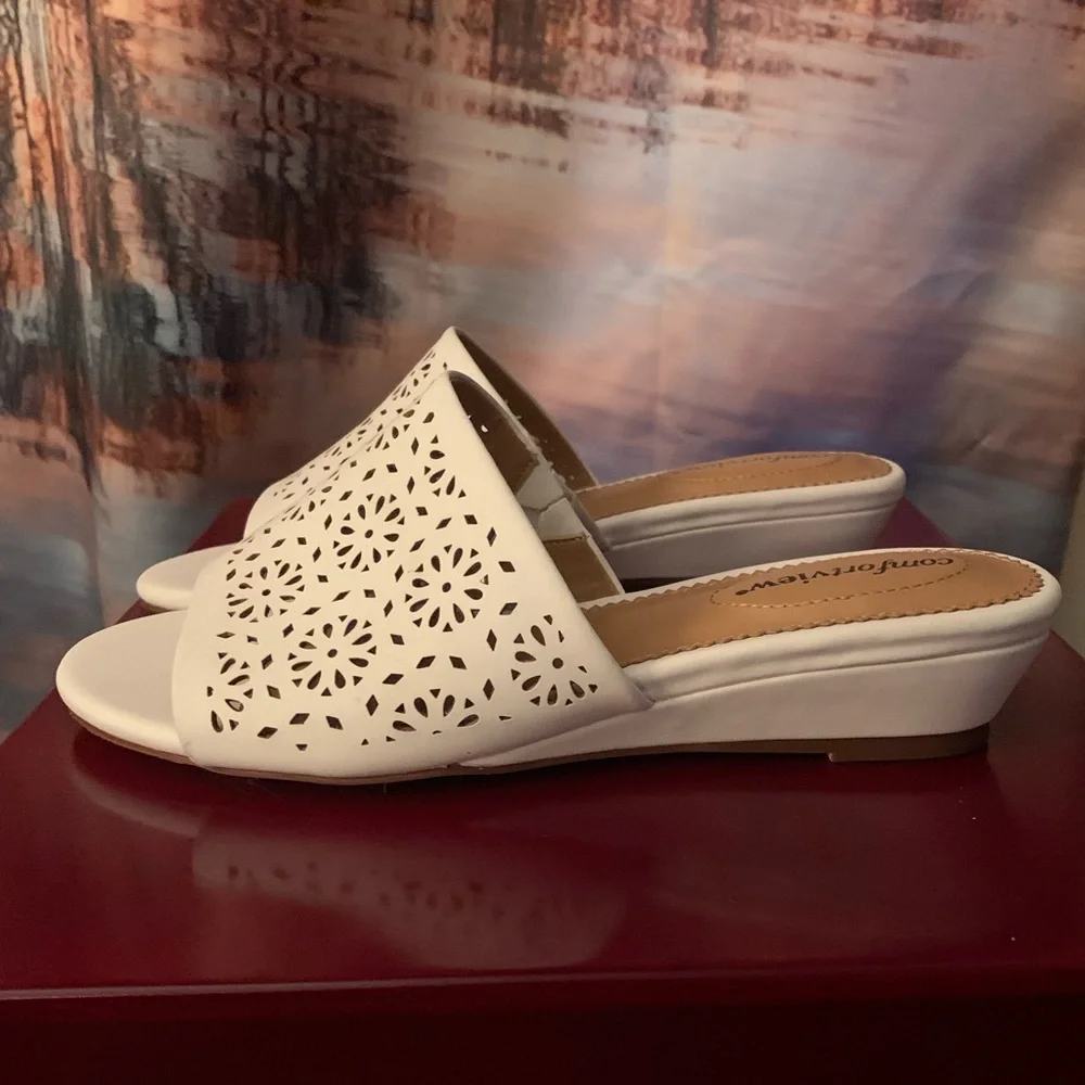 White Sandals - Picture 7 of 8